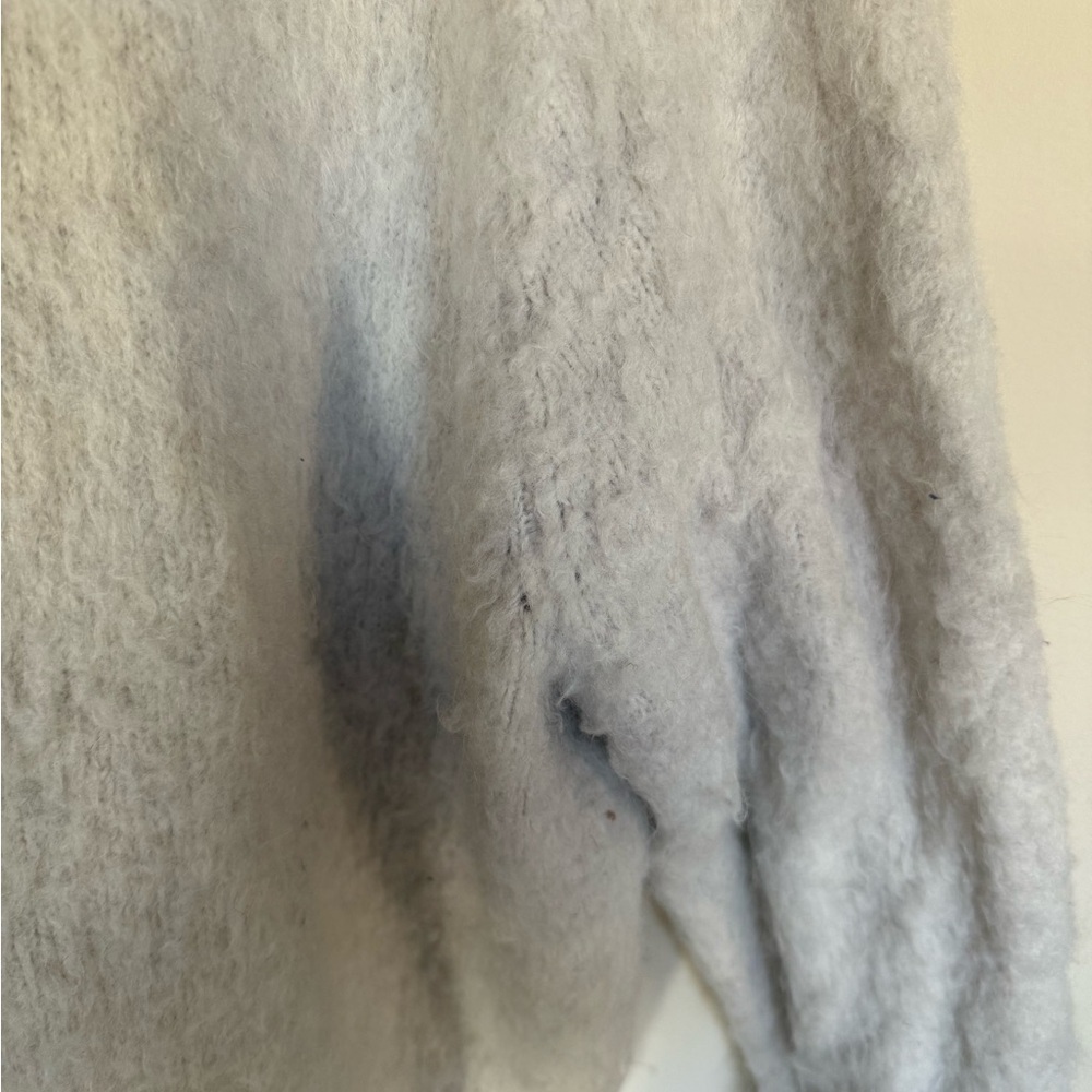 Madewell Ivory Brushed Fuzzy V-Neck Wool-Alpaca Blend Pullover Sweater Sz M - Picture 9 of 13